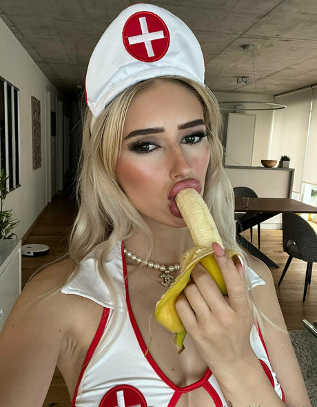 stars onlyfans hot naked pic