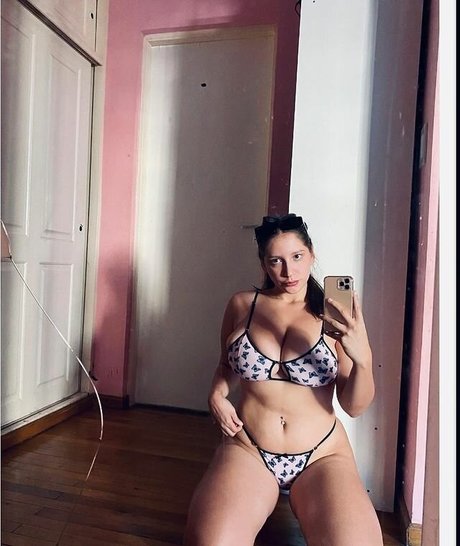 Ludmila Luquez exclusive actress gallery