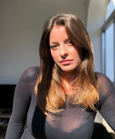 flat chested onlyfans nudes galleries