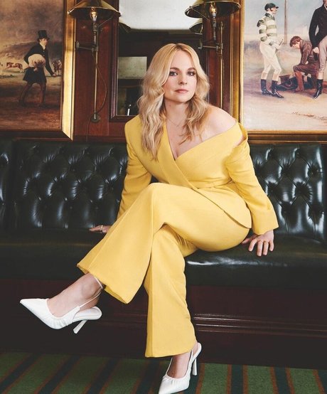 Georgia Moffett model best photos