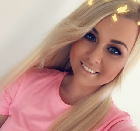 Lauren H nudes star pics