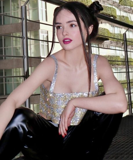 Germaine Colmenares nudes model pics