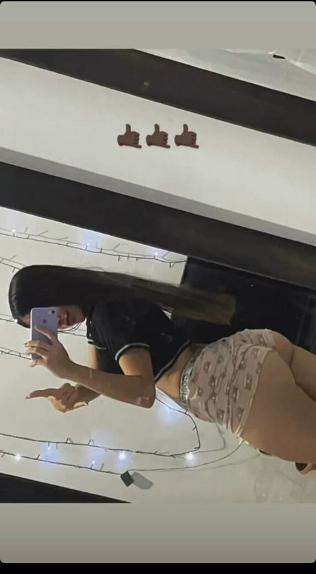 Sharon Cespedes model top photos