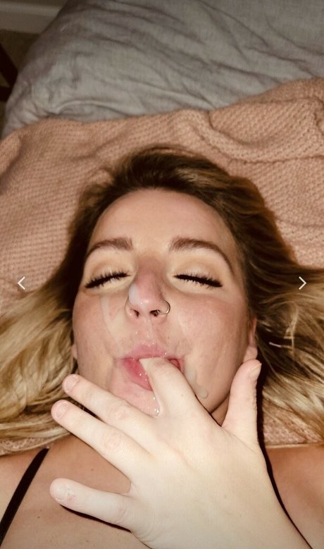 asian maid onlyfans pornographic photos