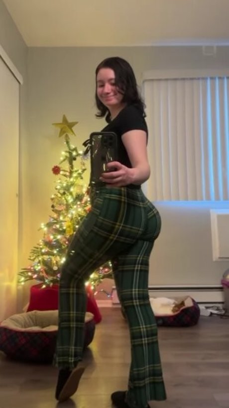 latina maid onlyfans free pictures