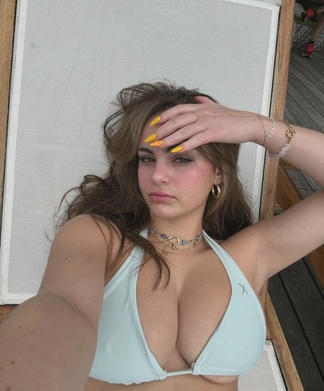 fat girls onlyfans sexy pic