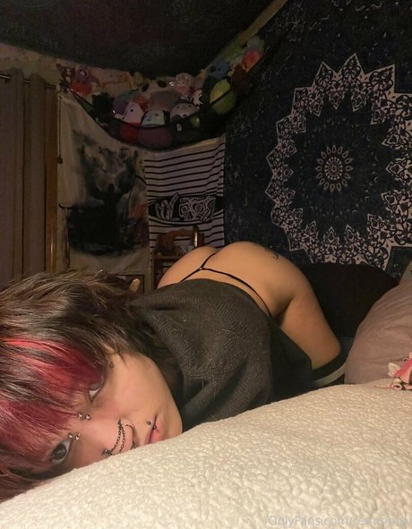 remmmyy pornstar sexy photo