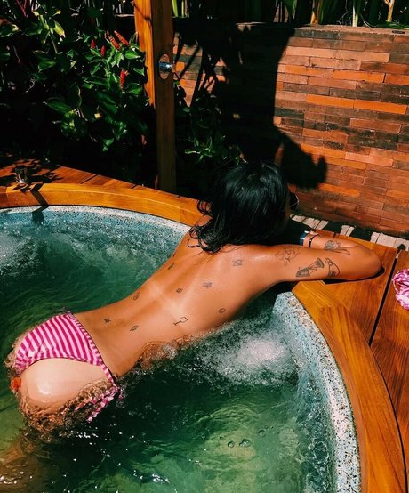 Peggy Gou model beautiful pic