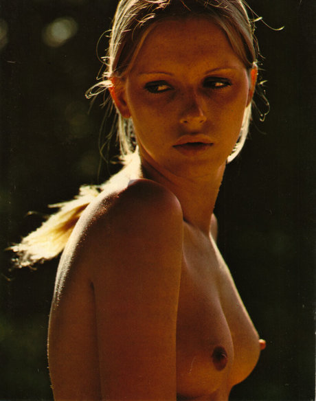 Vintage Starlets model sex photos