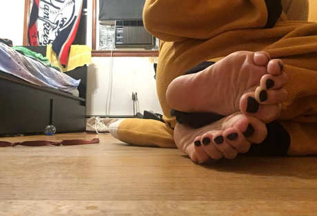 Kitsuxchan model art pics