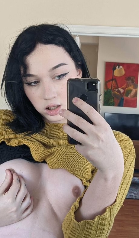 sadieslime high quality actress picture