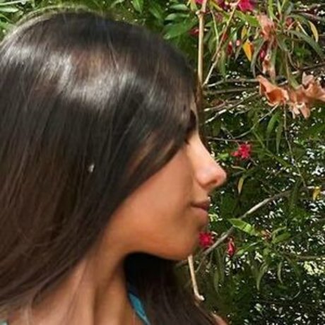 _veeronr model hot gallery