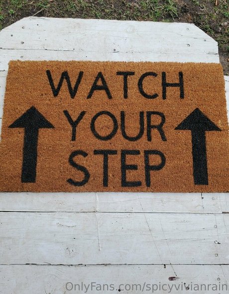 spicyvivianrain sex model galleries