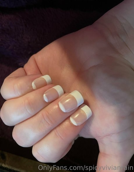 spicyvivianrain nude star image