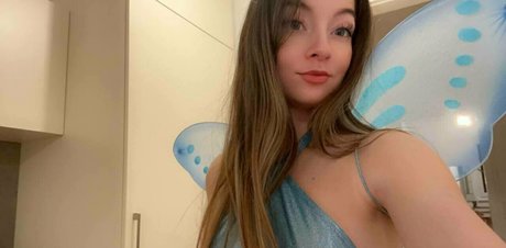 littletennisgirl art model pics