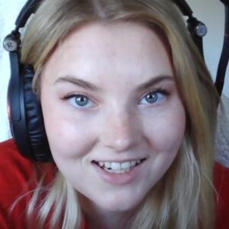 vanessaahlstrom star nice photo