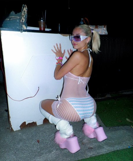 Ksukkiss model pornographic img