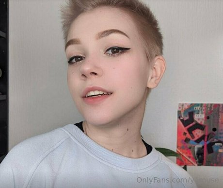 prone onlyfans pornographic pics