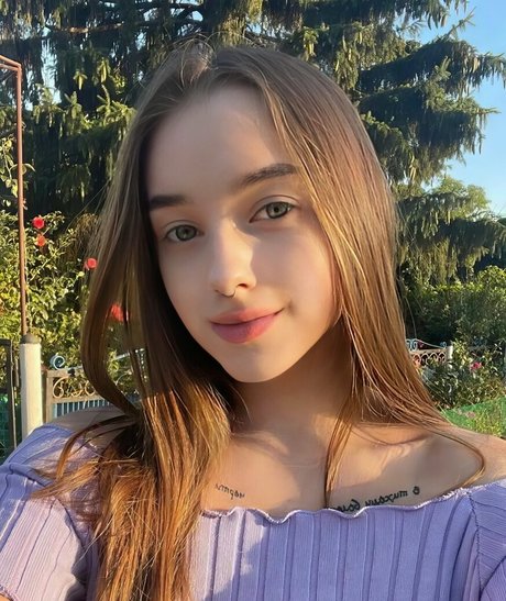 yamuse high quality model pic