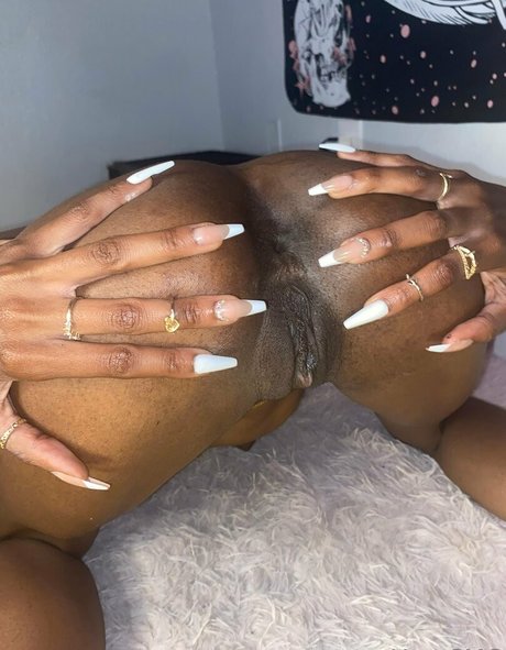 yanasmg pornstar images