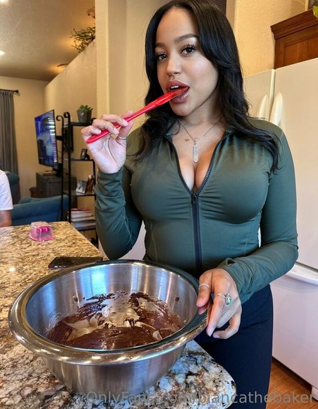 biancathebaker xxx model archive