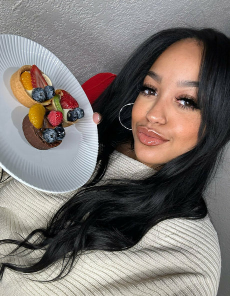 biancathebaker perfect star picture