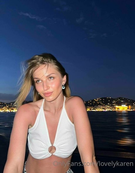 karen tang nice star image