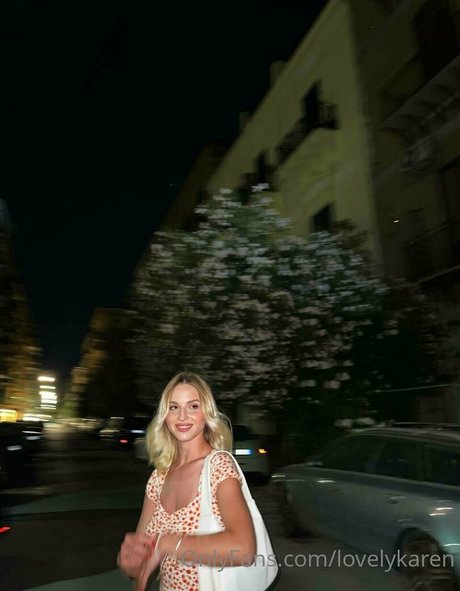 karen tang star pretty pic