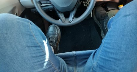 kneebes pornstar nudes image