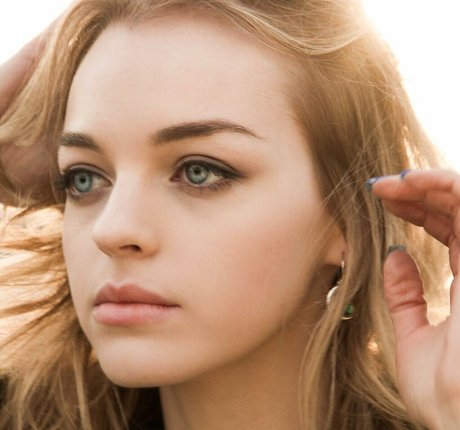 Olivia Rose Keegan beautiful actress picture