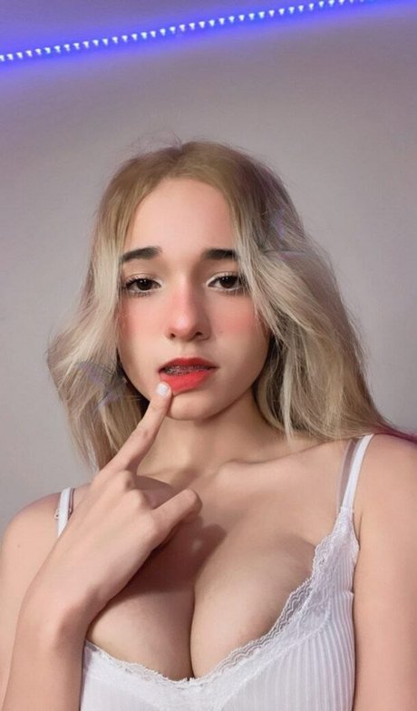 Amiisita erotic actress archive