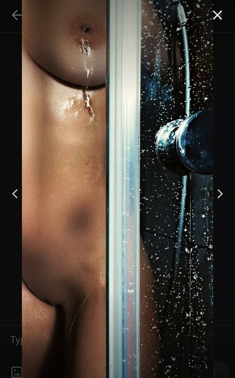 Lariss free model gallery