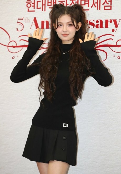 Danielle Marsh model picture