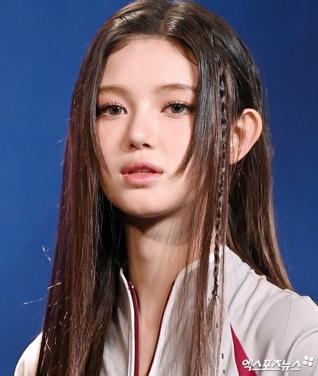 Danielle Marsh sexy star pics