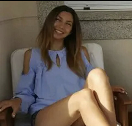 yasmineesob pornographic model images