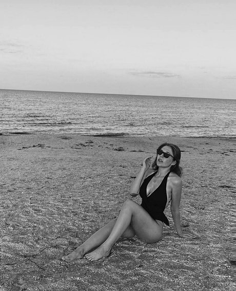 alexa sunny star nude image