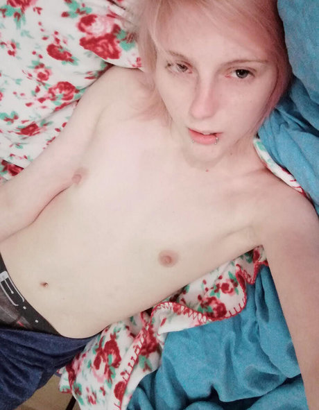 Arle Tim model exclusive gallery