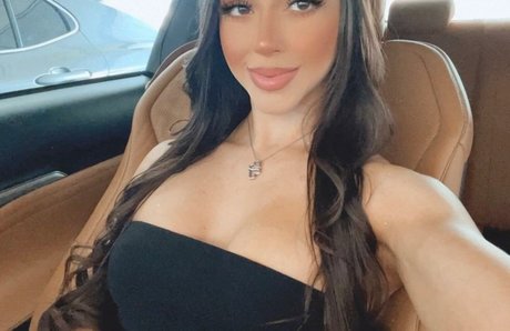 karenn fit pornstar pretty pictures