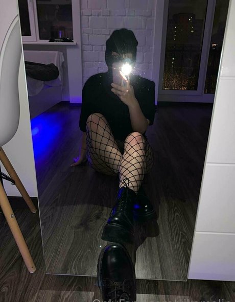 vikamalin model perfect image