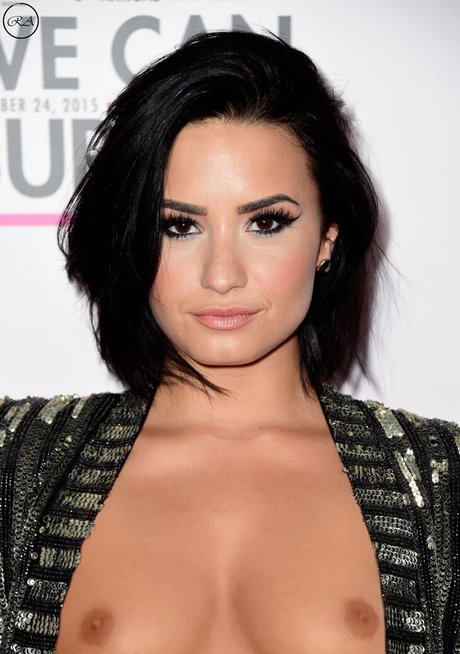 Demi Lovato Ai Porn actress pictures