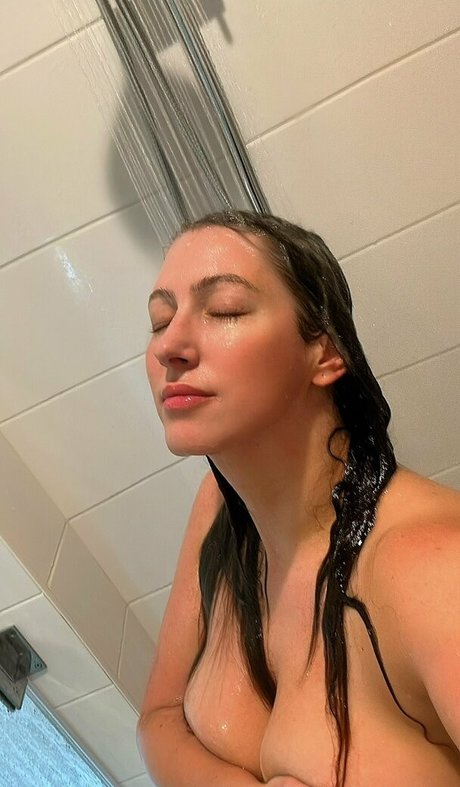 Lindseybaseball pornstar hd pic