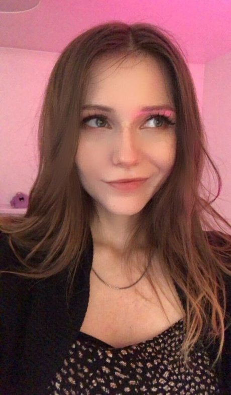 fansly onlyfans porno pic