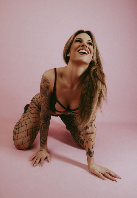 Lasse Lagoni nude actress image