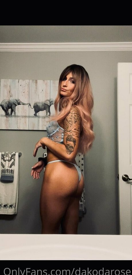 dakodarose sexy pornstar gallery