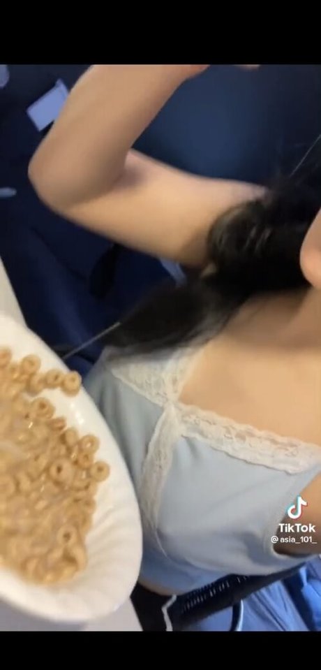 puffsbby erotic model picture