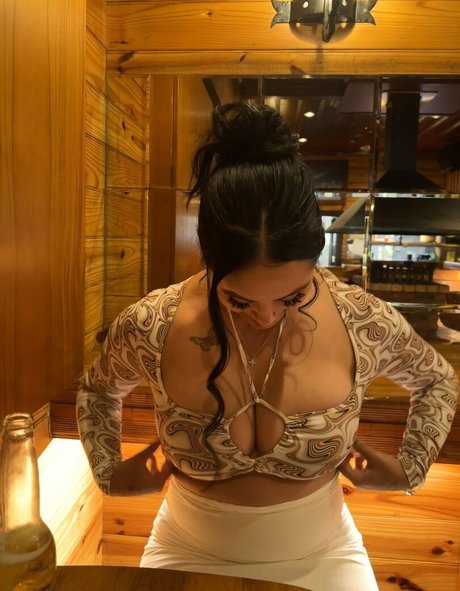 taylaraywhite star sexy photo