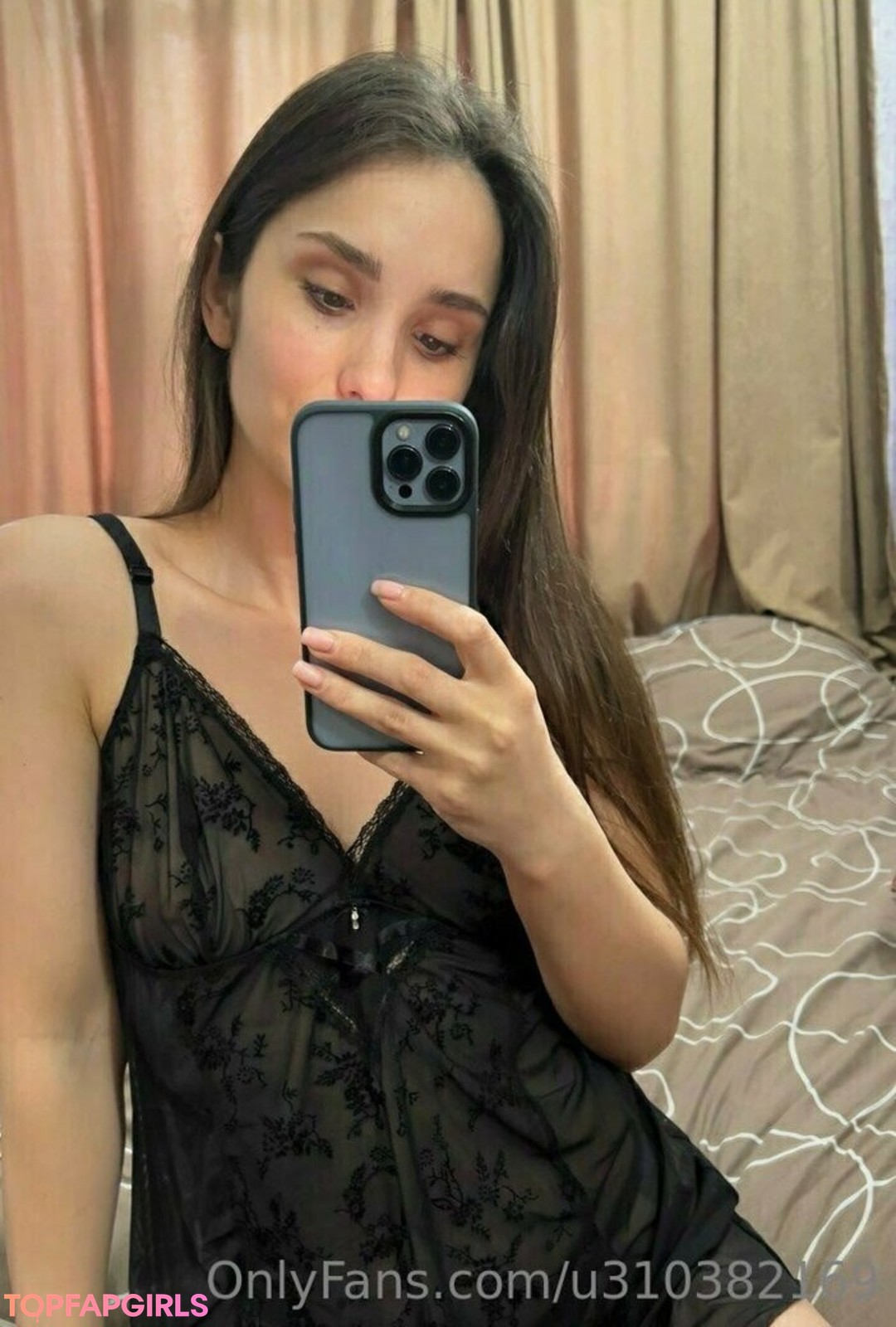 vipaleksastone model sex picture