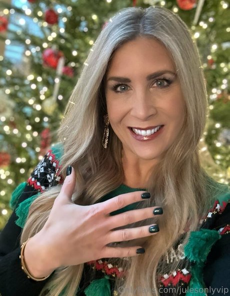 Julesonly pretty actress image