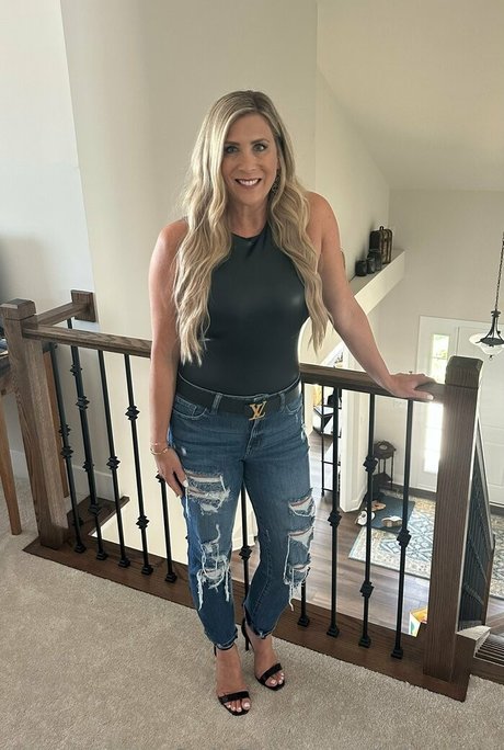 Julesonly sexy model galleries