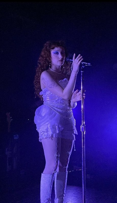 Chappell Roan sexy actress photo